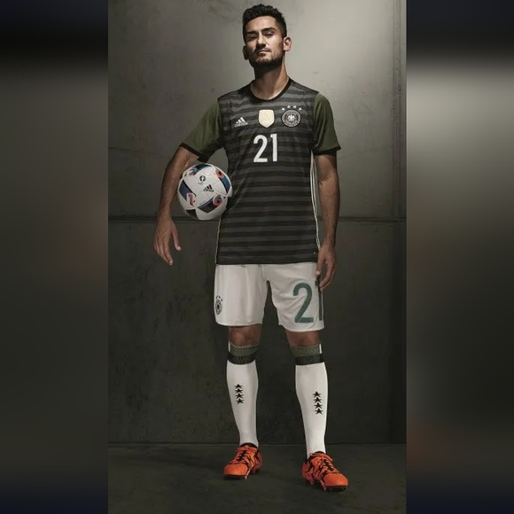 Adidas Germany team reversible soccer jersey - Picture 4 of 10